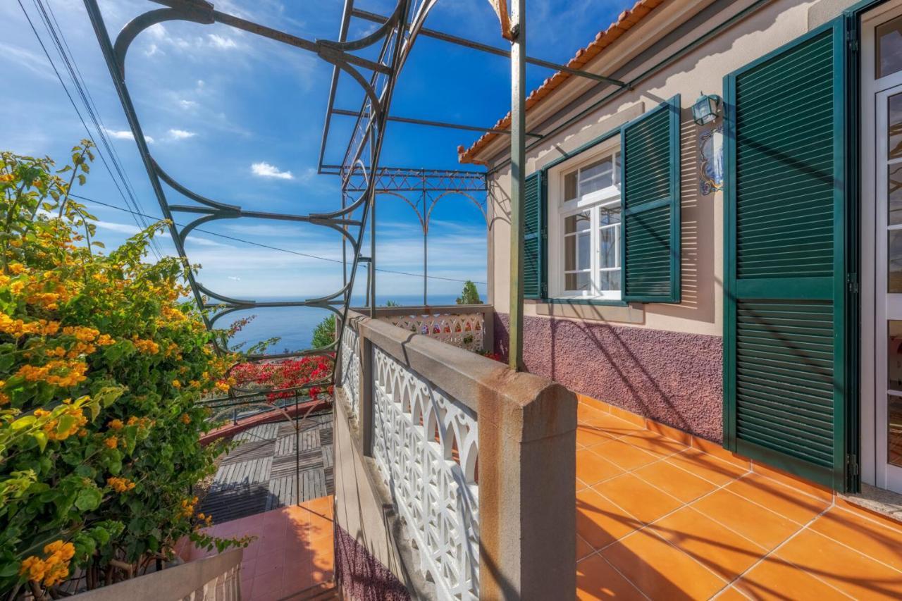 Cozy Villa Flora By Hr Madeira Estreito Da Calheta Екстер'єр фото